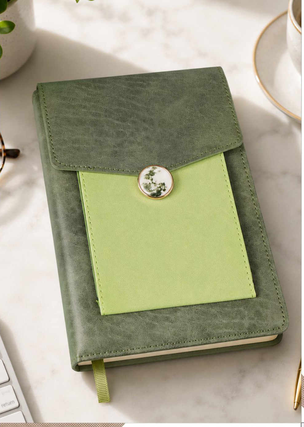 V-702 Dual-Tone Contrast Executive Notebook